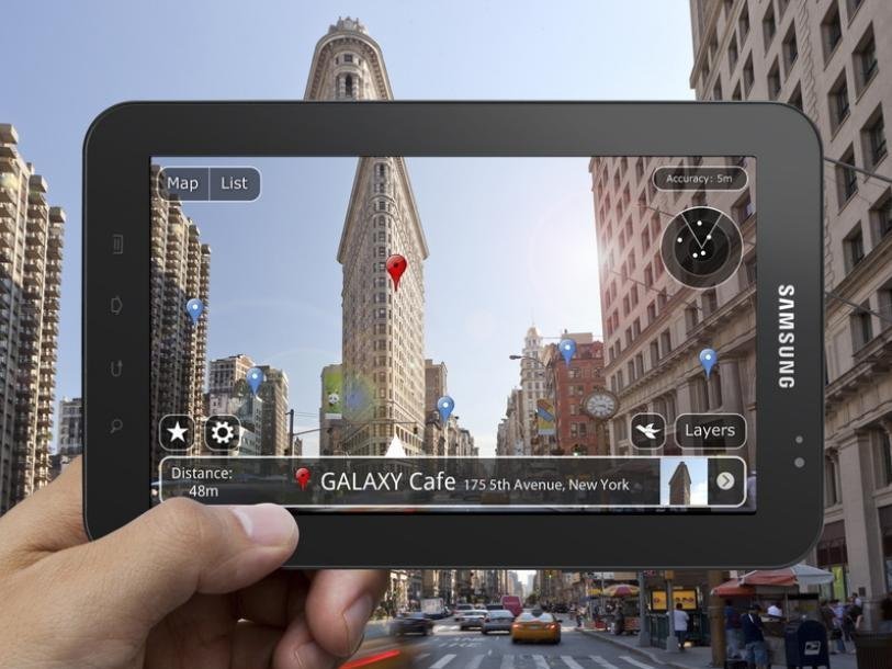 Приложение дополненной реальности на планшете Samsung Galaxy Tab