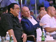 Стивен Сигал и Путин на чемпионате России по смешанным боевым искусствам