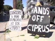 Акция протеста у здания парламента Кипра