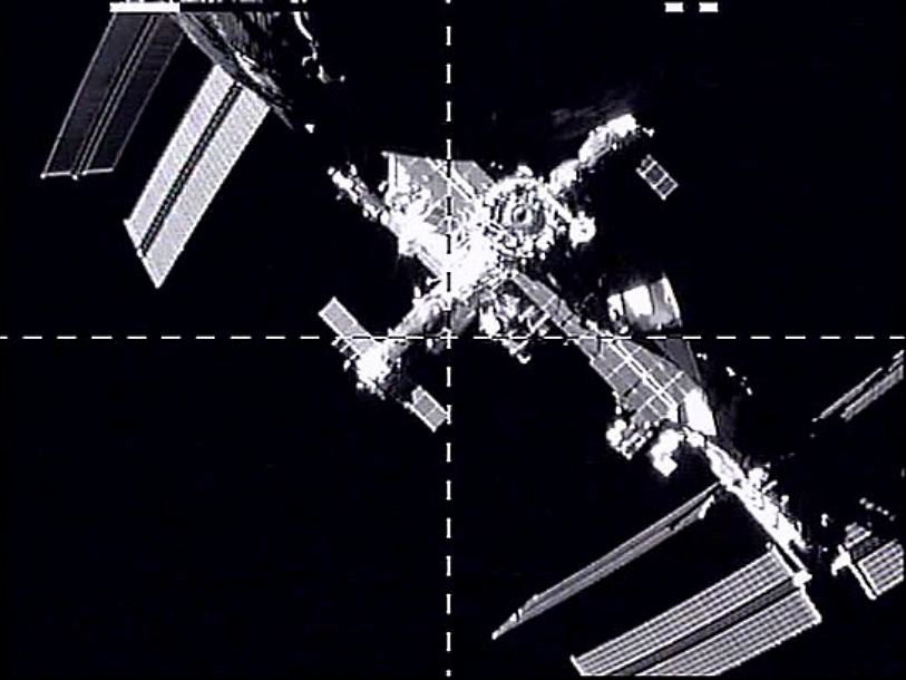 Вид на МКС с борта корабля