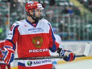 Хоккеист Евгений Бирюков