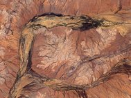 Спутниковый снимок холмов в Австралии, где было найдено большое количество кристаллов циркона