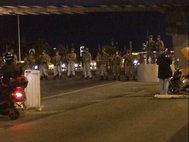 Военные у моста через Босфор