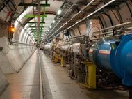Кольцевой туннель Большого адронного коллайдера