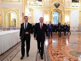 Президент РФ Владимир Путин и премьер-министр РФ Дмитрий Медведев