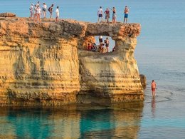 Отдыхающие на Кипре