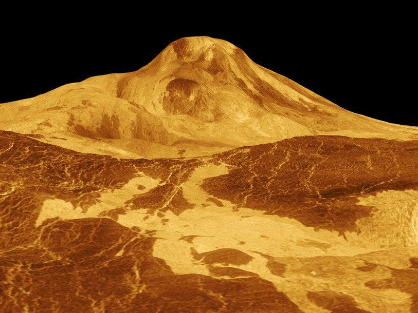 Самый высокий венерианский вулкан Маат